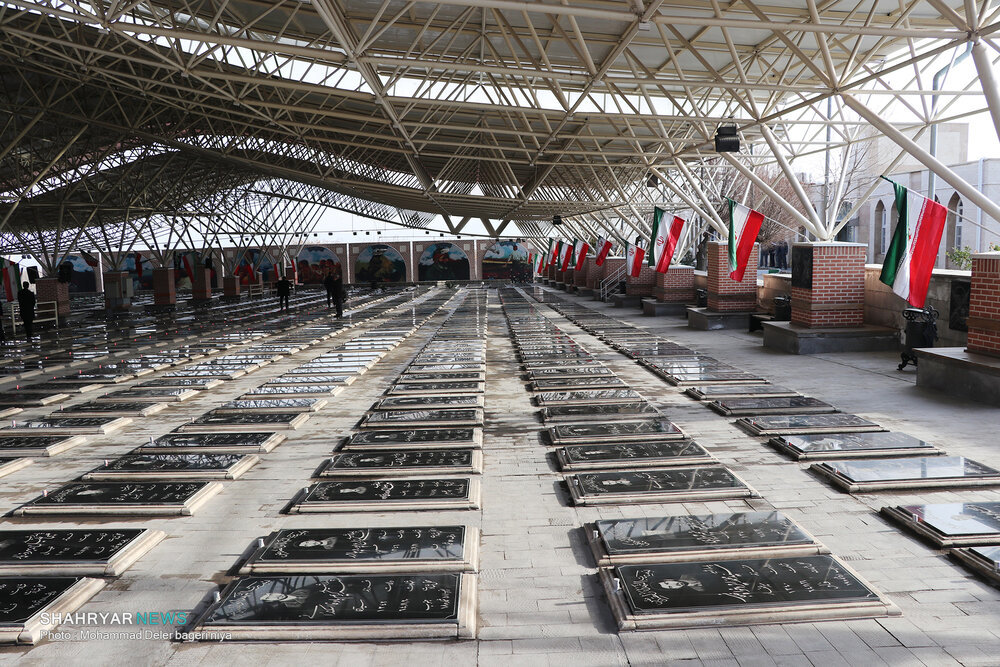 بررسی آخرین وضعیت گلزارهای شهدای تبریز