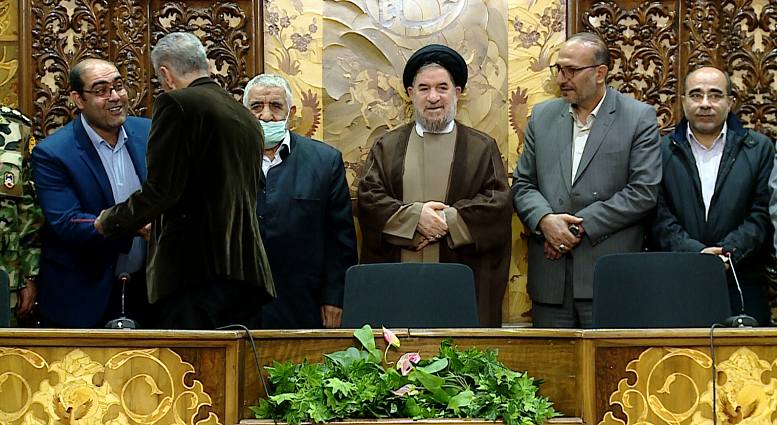 شناخت هنرمندان ایثارگر برگزیده هنرهای تجسمی در تبریز