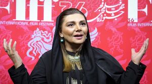 هنگامه قاضیانی بازداشت شد