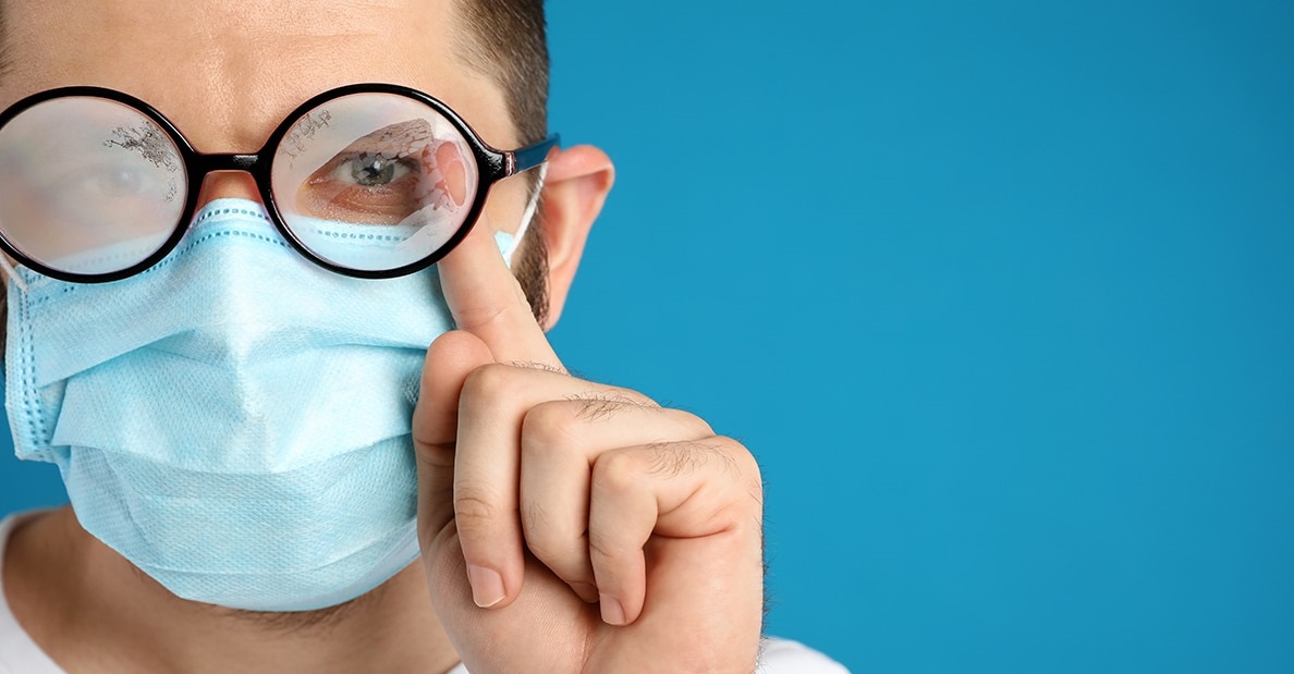 روشی برای حل مشکل بخار کردن شیشه‌های عینک