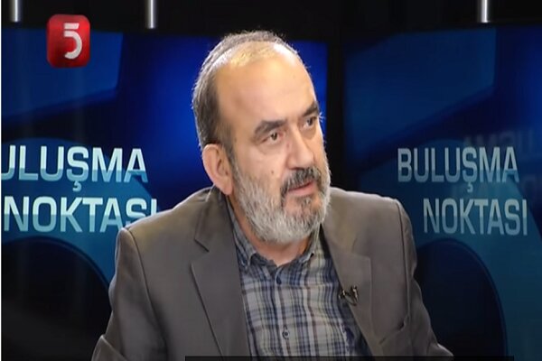 حاج قاسم؛ معلم و فرمانده آزادی قدس بود/ مردم ترکیه در شخصیت او عزّت اسلام و مجاهدانش را دیدند