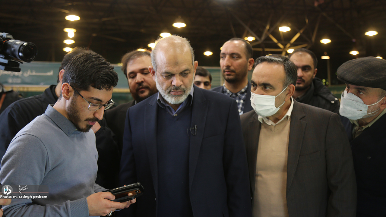 بازدید قریب به ۴ ساعته وزیر کشور از رویداد تولید محتوای دیجیتال بسیج