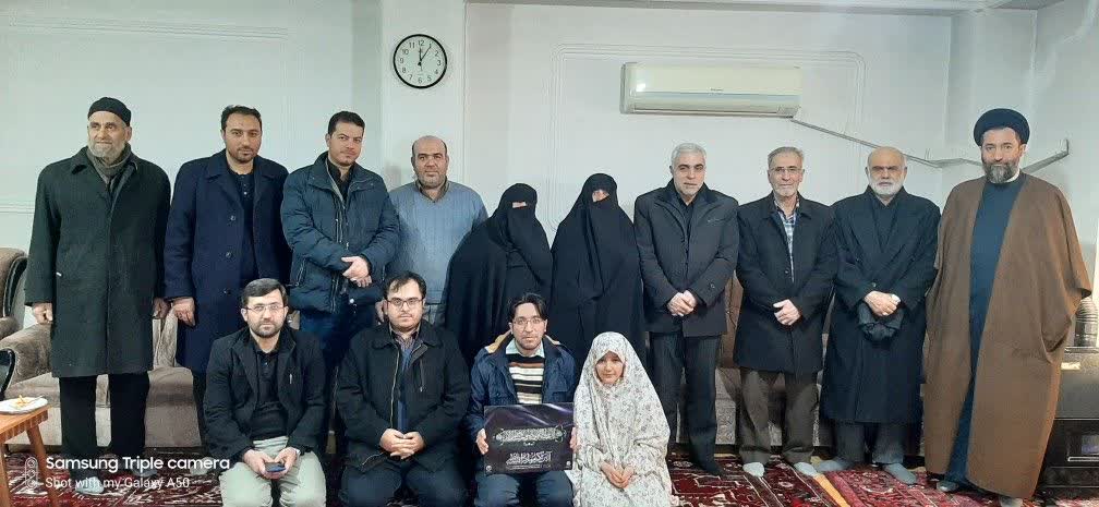 آئین‌ تکریم‌ از «مادران‌ فاطمی» برگزار شد/۴ دهه مداحی اهل‌بیت(ع) از افتخارات بانو خدامی است