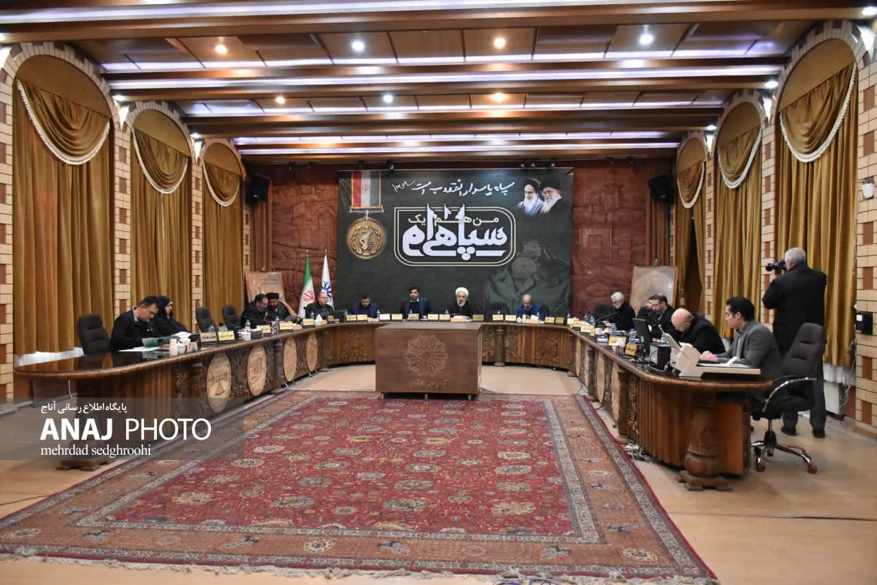 زبان مادری در انحصار موافقان متعصب و مخالفان انحصارطلب است/ مصوبات کمیسیون ماده 5 باید منتشر شود