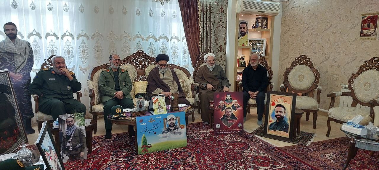 دیروز شاهد یک رویداد بی نظیر و حماسی بودیم/ حضور مردم تکلیف مسئولین را مضاعف کرد