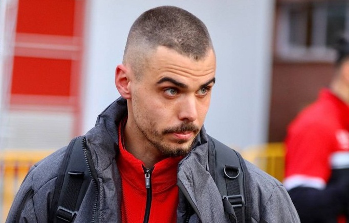 سوءمدیریت، دلیل اصلی غیبت آلوز/ تراکتـور کماکان گوشت قربانی میشود!