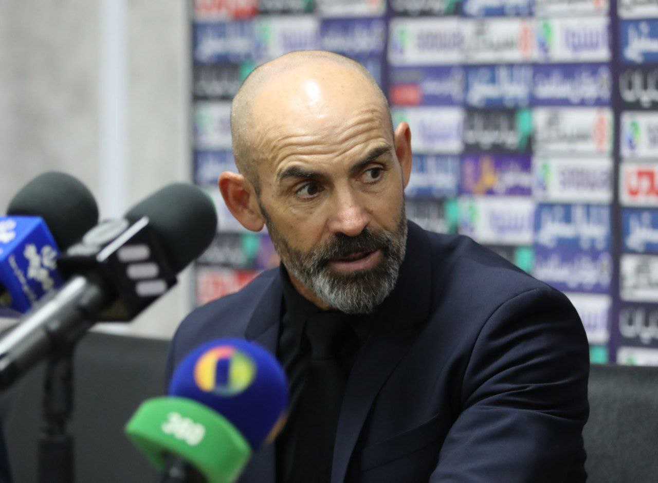 خمز: فوتبال کاملی انجام دادیم/ میتوانستیم گلهای بیشتری بزنیم