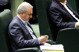 پایان کار فاطمی امین در وزارت صمت/ استیضاح وزیر رای آورد