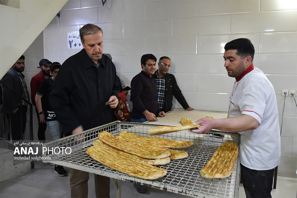 عطر نان افطار در تبریز