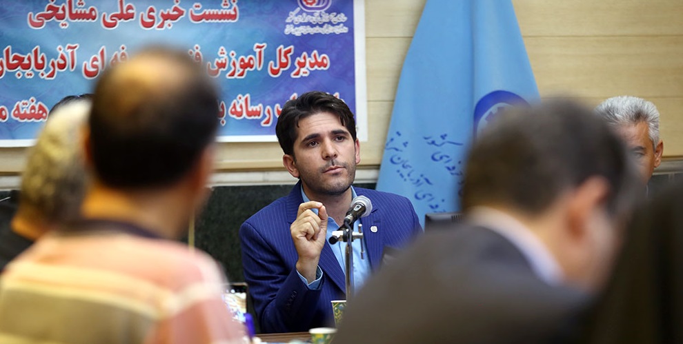 شعار رشد تولید با کارگران متخصص محقق می‌شود/ افزایش حقوق کارگران با مهارت آموزی و رتبه‌بندی