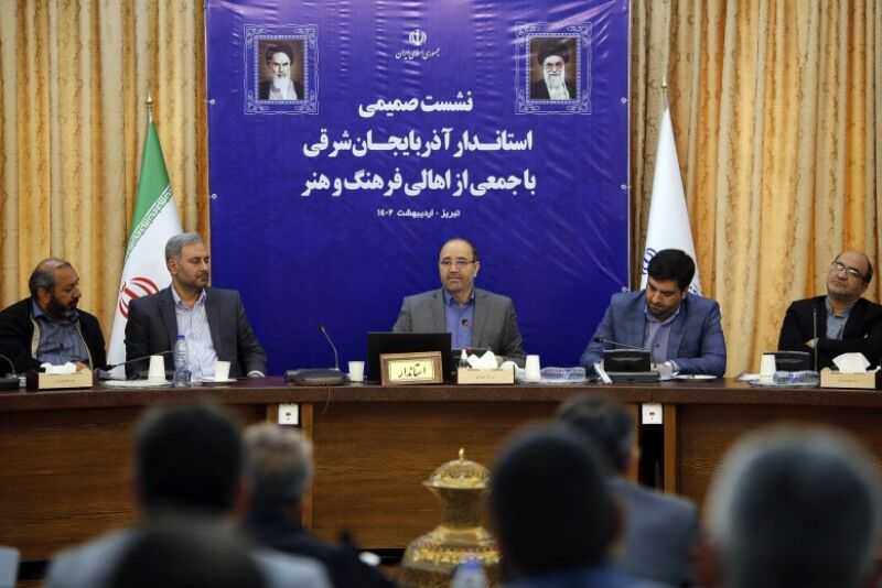 رسانه‌ها مصوبات سفر رئیس‌جمهور را از دستگاه‌ها پیگیر شوند