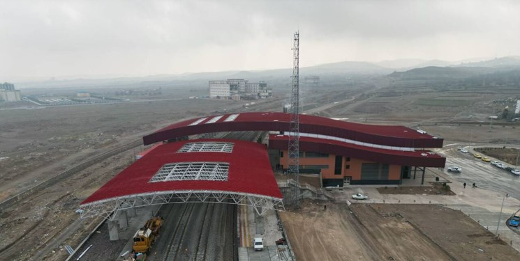 تصویب فاینانس اتصال خاوران به ایستگاه قدیمی تبریز در سفر دوم رئیس جمهور