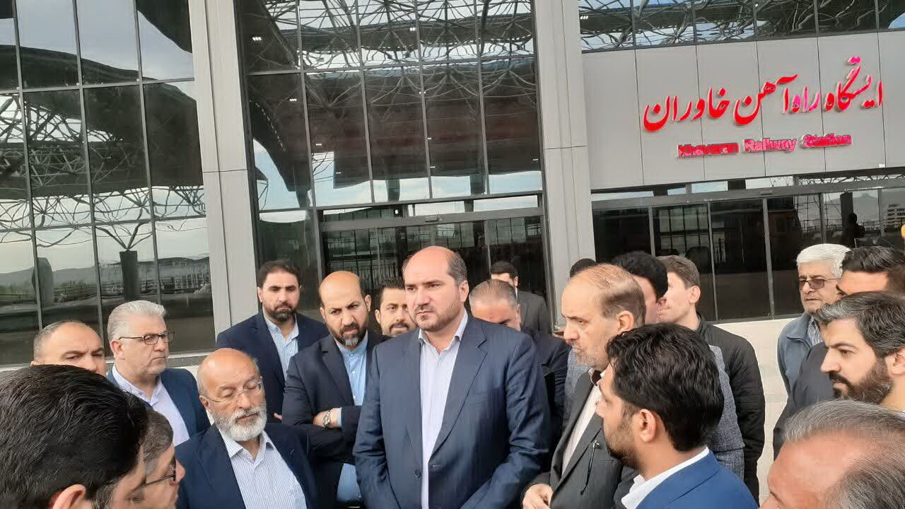 چشم انتظاری مردم آذربایجان‌شرقی برای بهره‌برداری از راه‌آهن تبریز-بستان آباد