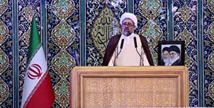 تبریز باید دوباره سردمدار هویت شیعی شود/ هشدار به تبدیل مصرف‌گرایی و ریخت و پاش به ارزش اجتماعی