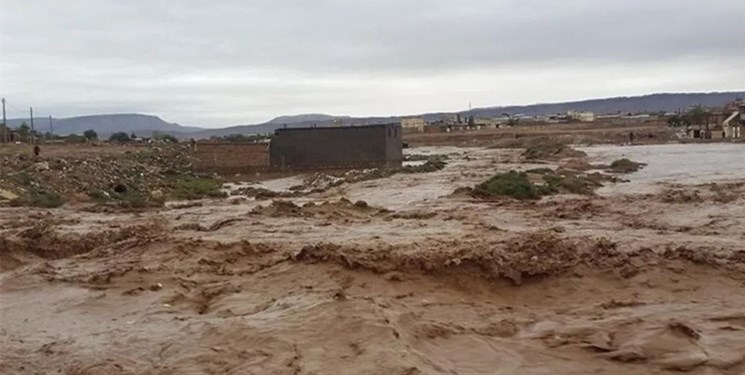 به داد مردم مناطق سیل زده برسید