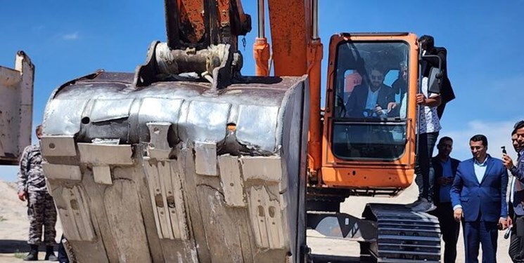 آغاز عملیات ساخت 3هزار و 500 واحد مسکونی تبریز با حضور وزیر راه