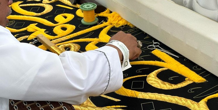 پرده جدید کعبه آماده نصب شد+عکس