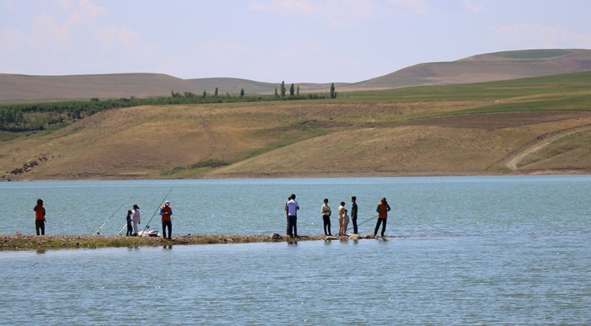 لزوم فنس کشی و حصار کشی دور سد سهند هشترود