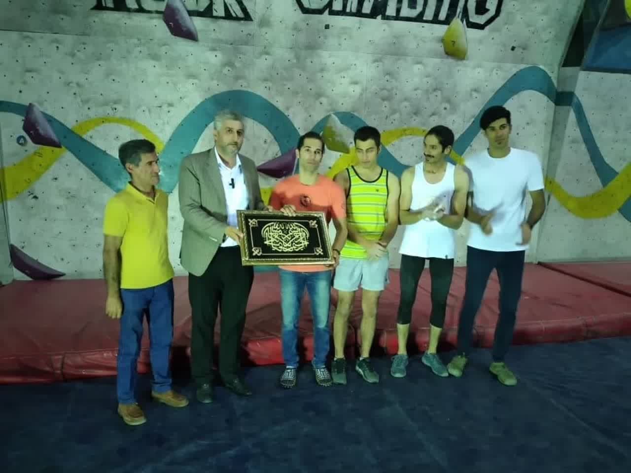 مسابقات سنگ‌نوردی در مراغه برگزار شد