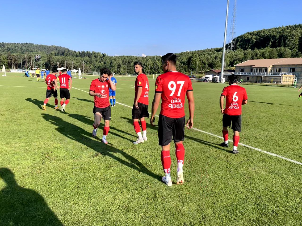 شکست شاگردان خمز در دومین بازی دوستانه/ ذخیره‌های تراکتور «وا» دادند!