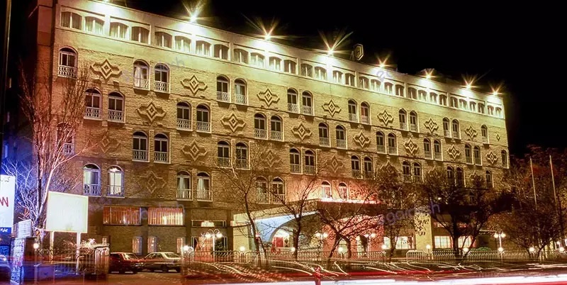 «تبریز»سوار بر الاکلنگ قیمت هتل‌ها و نبود زیر ساخت‌ها