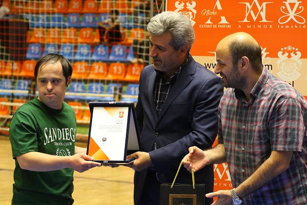 اقدام ارزشمند باشگاه مس سونگون با تجلیل از افتخارآفرینان + عکس