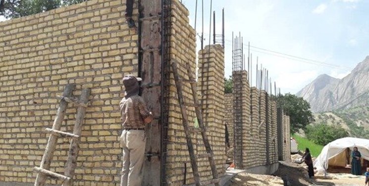 زلزله زدگان تا پایان تابستان خانه‌دار می‌شوند