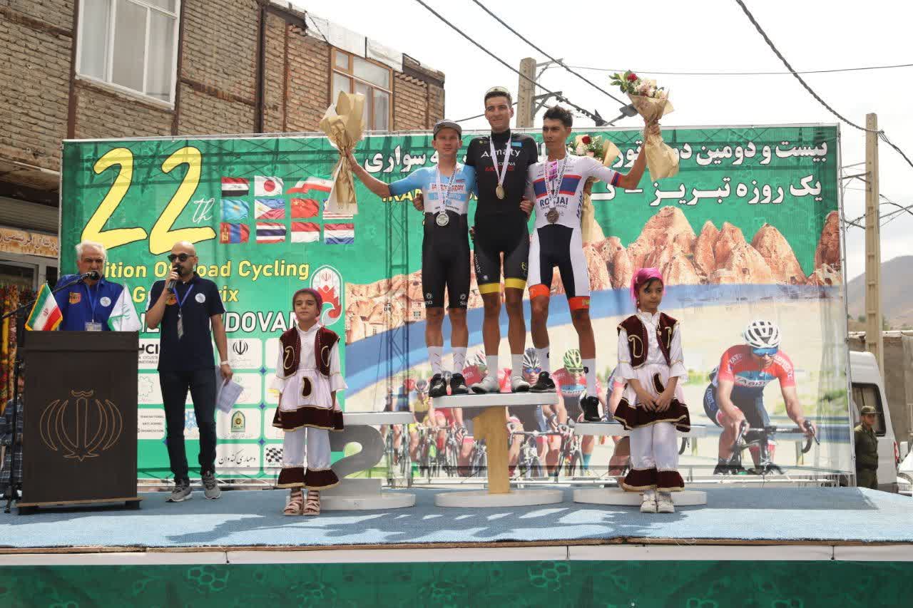 رکابزن قزاق فاتح تور بین‌المللی تبریز-کندوان شد/ درخشش دو نماینده مس سونگون