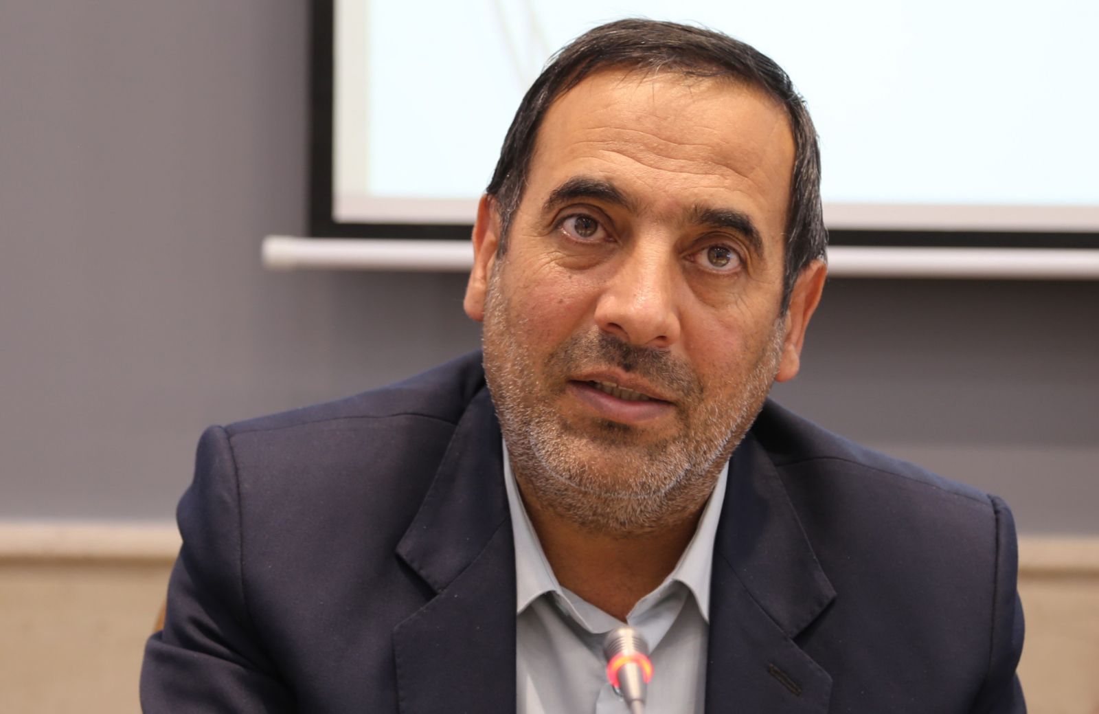 لازم است در مورد مفاهیم توسعه به زبان مشترک برسیم