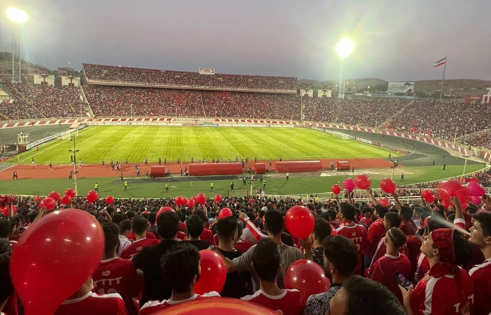 تراکتور، خبرنگار مشهور عربستانی را به وجد آورد! + عکس