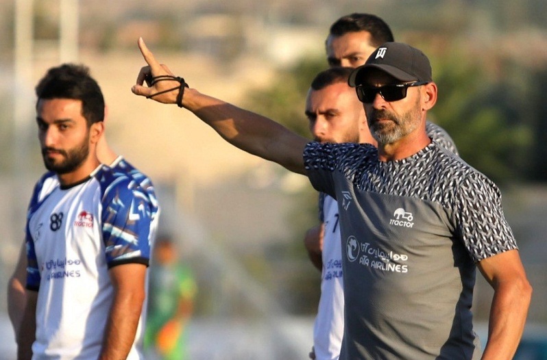 جاسوس تراکتور را پیدا کنید!