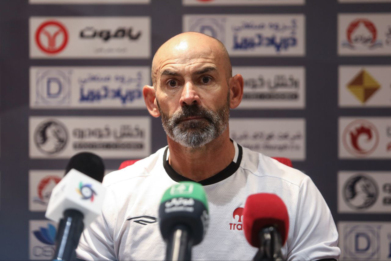 خمز: کار من مربیگری است نه تیم بستن/ نصیرزاده اشتباه بزرگی کرد