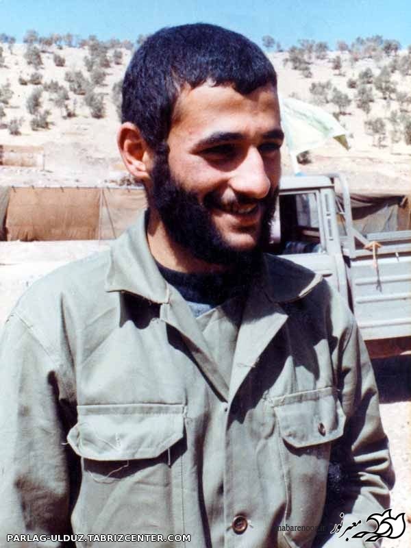 توده‌های مسلمان را با آگاهی دادن از دست خرافات برهانید