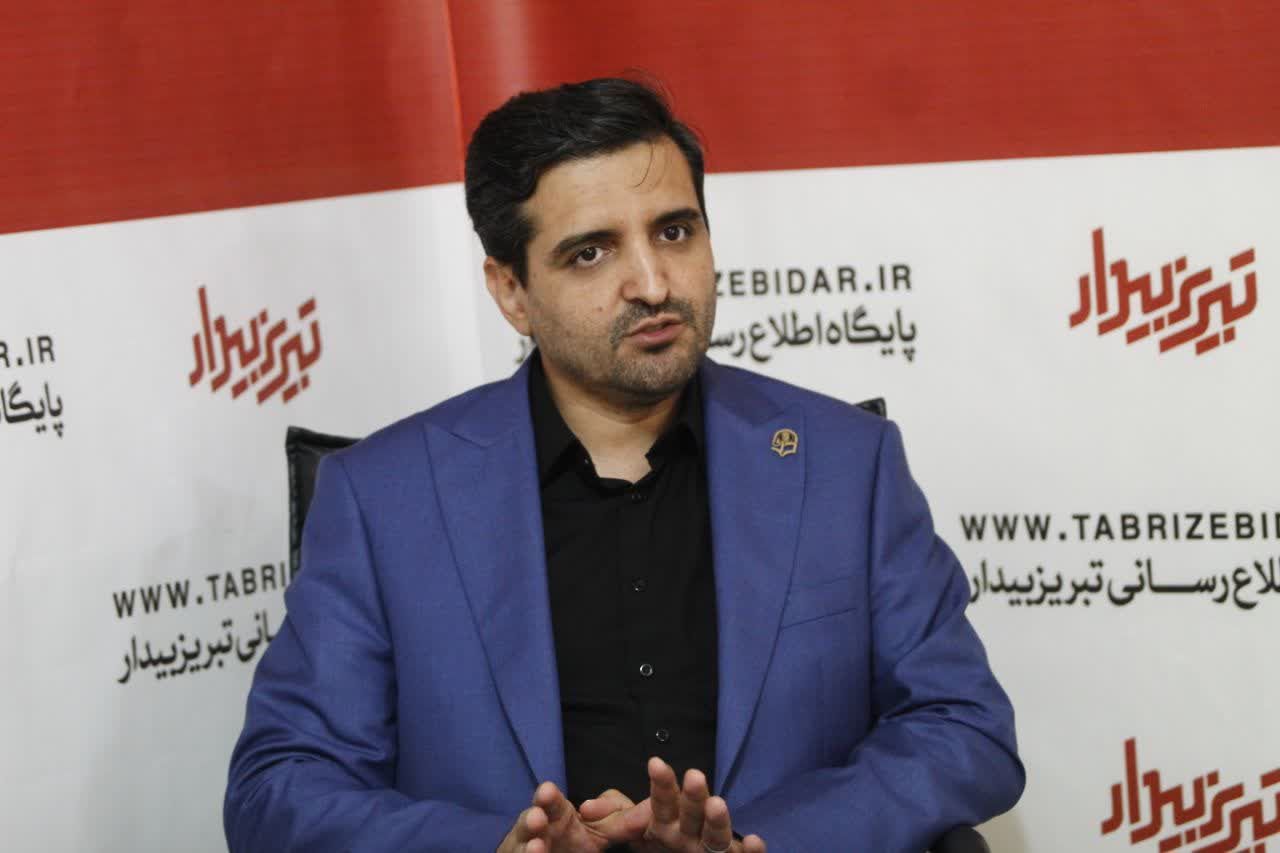 دانشجو باید در کار فرهنگی معلمی را بیاموزد / رویکرد تعاملی در شنیدن صدای مخالف