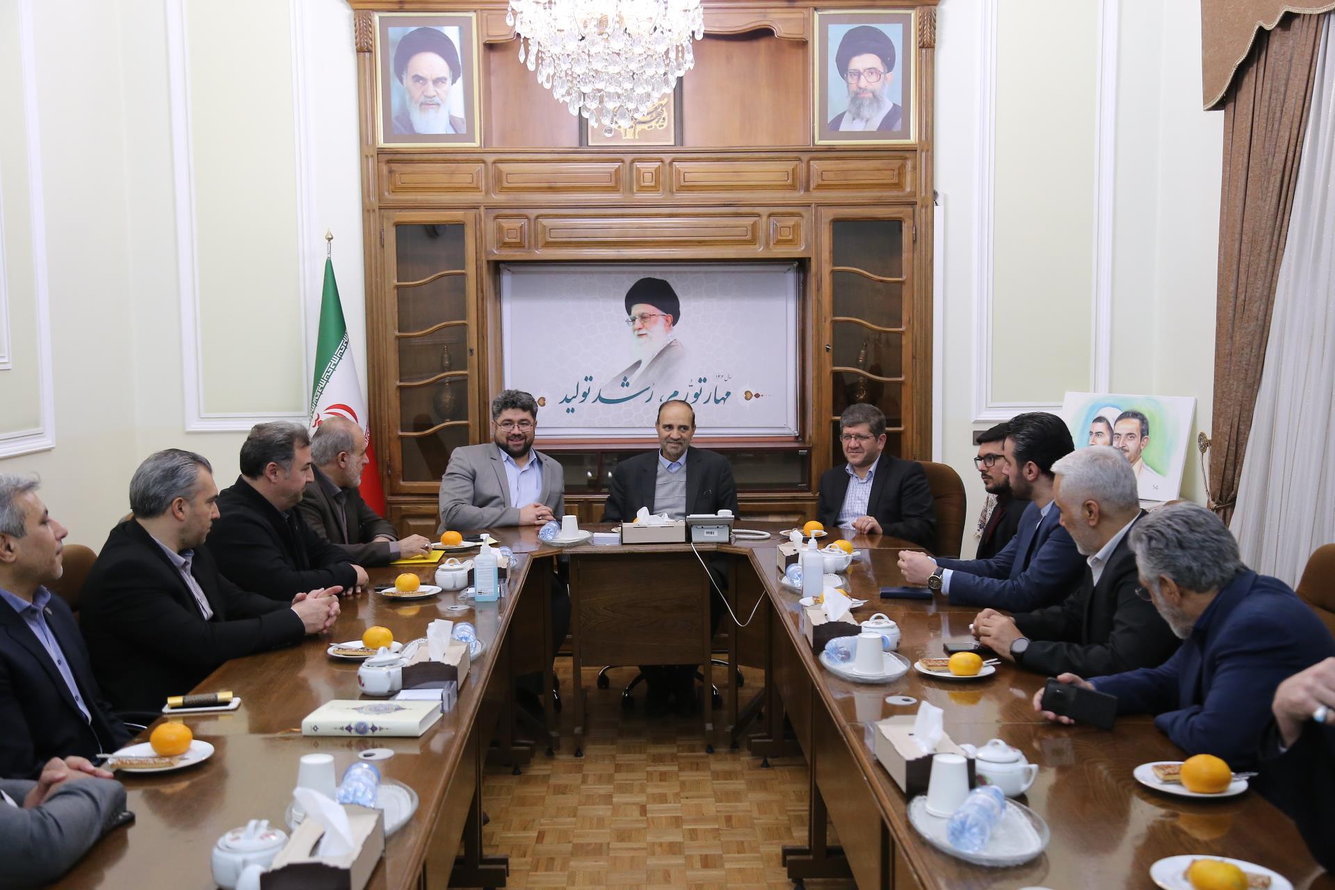 عزم جزم استاندار آذربایجان شرقی برای تعیین تکلیف مجتمع مسکونی یک‌هزار واحدی در تبریز