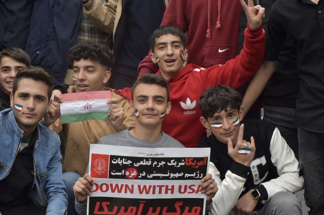 «بیز گلمیشوخ….»