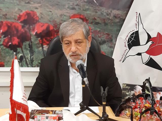 درگوشی نوجوانان سرودخوان با «آقا مهدی» چه بود؟