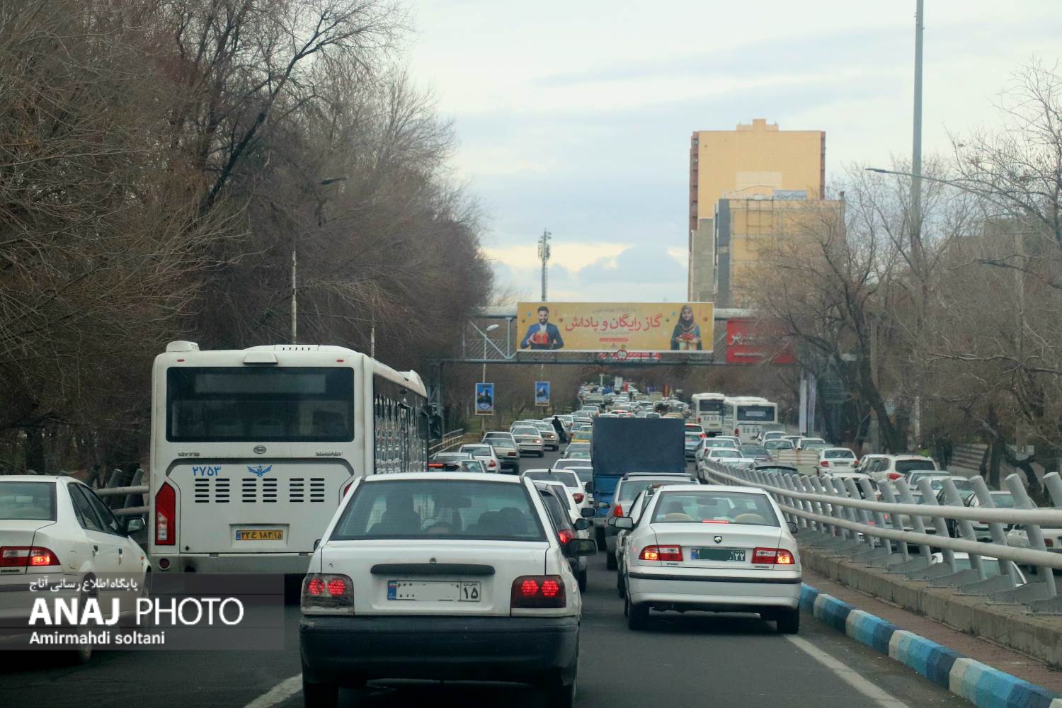 تبریزِ ترافیک‌زده به روایت دوربین آناج