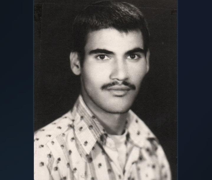 در انتظار فرج بنشینید و بلند شوید