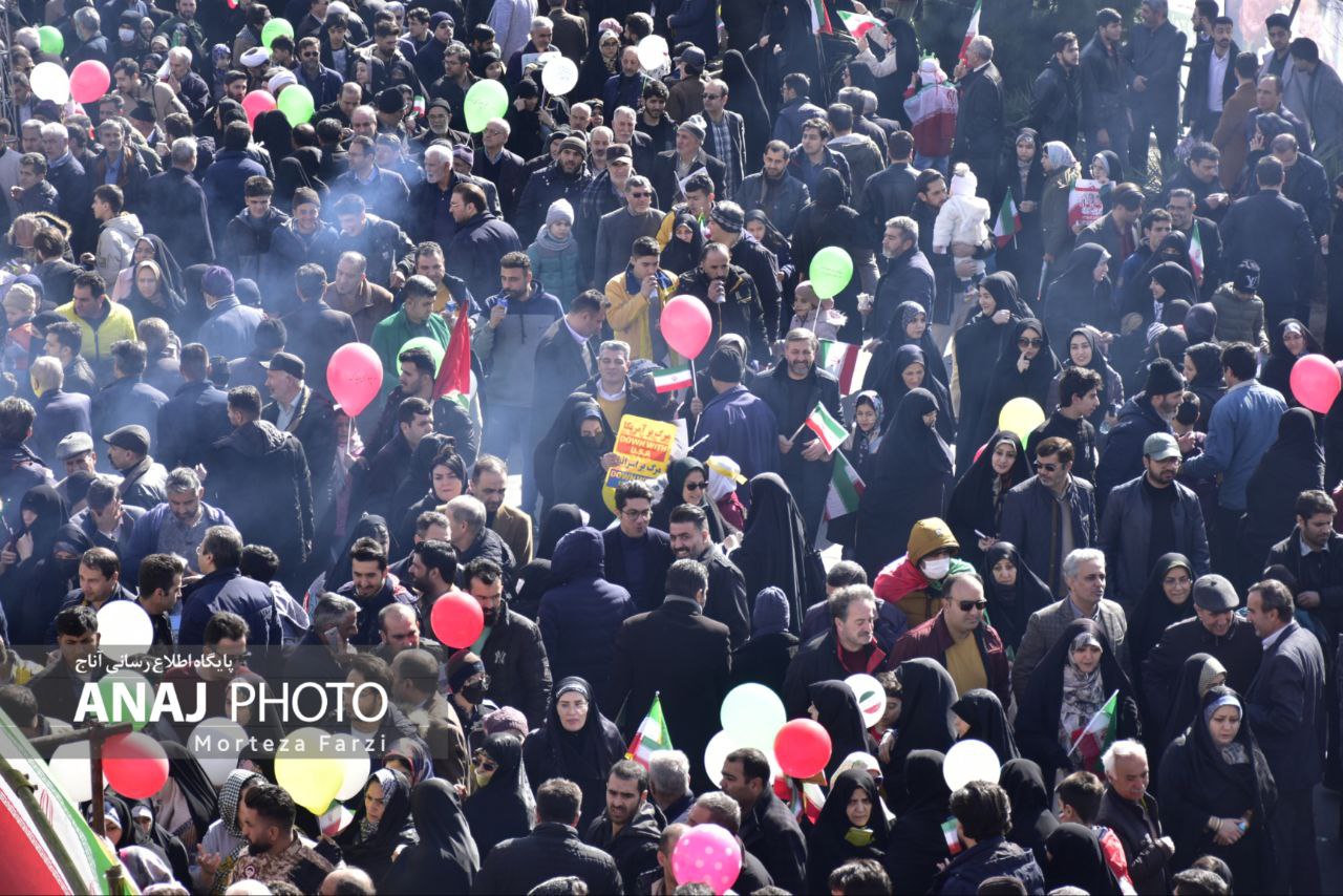 جشن ۴۵ سالگی انقلاب در تبریز، از قاب دوربین آناج