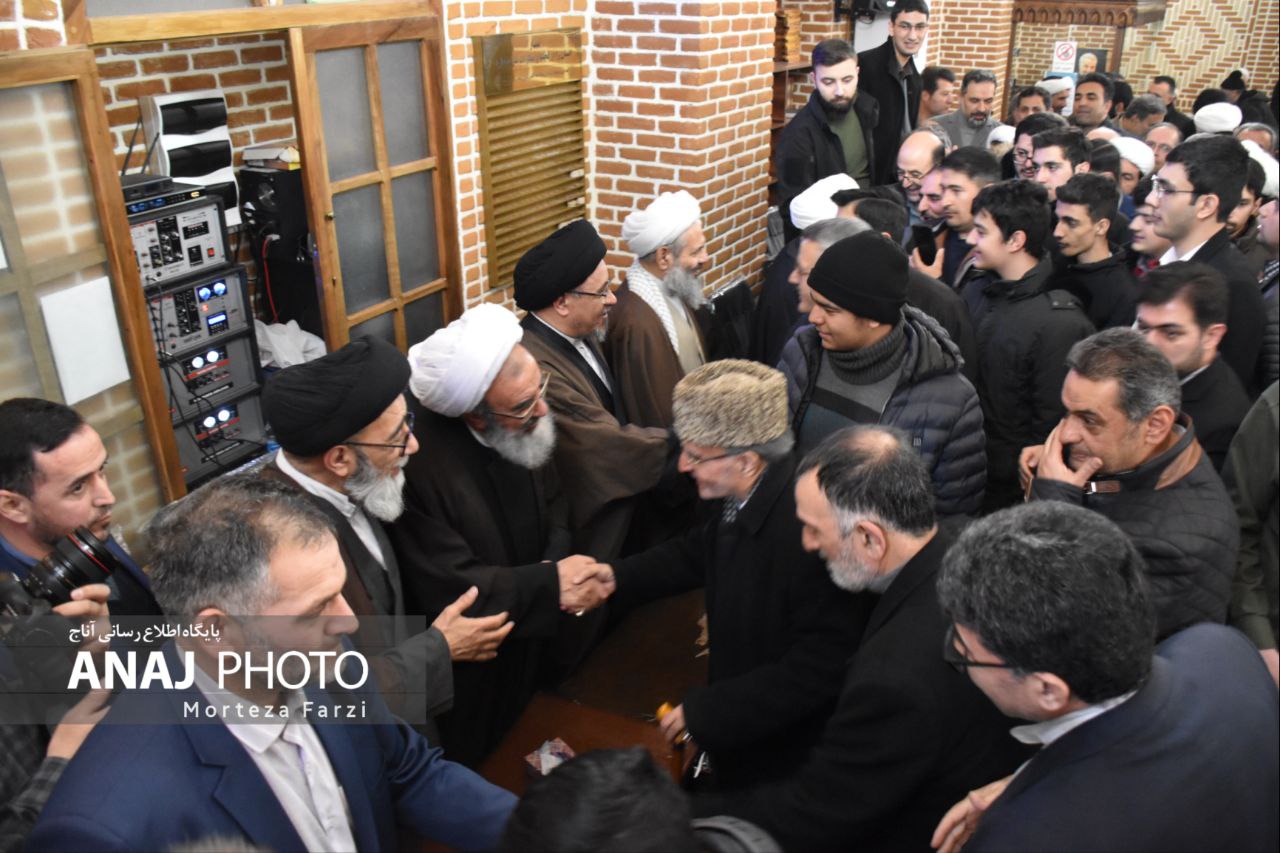 دیدار منتخبان خبرگان رهبری با مردم