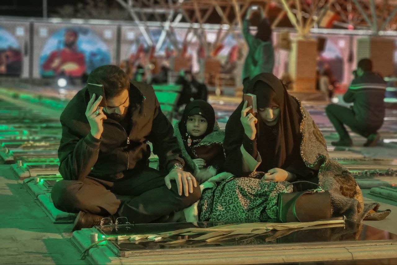 خانواده بهترین الگو برای انس‌گرفتن فرزندان با معنویت است