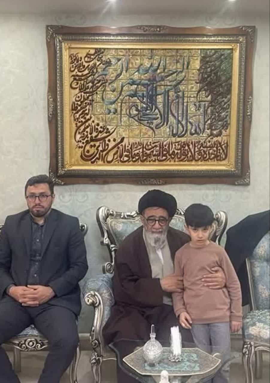 دیدار آیت‌الله آل‌هاشم با فرزند شهید قدس
