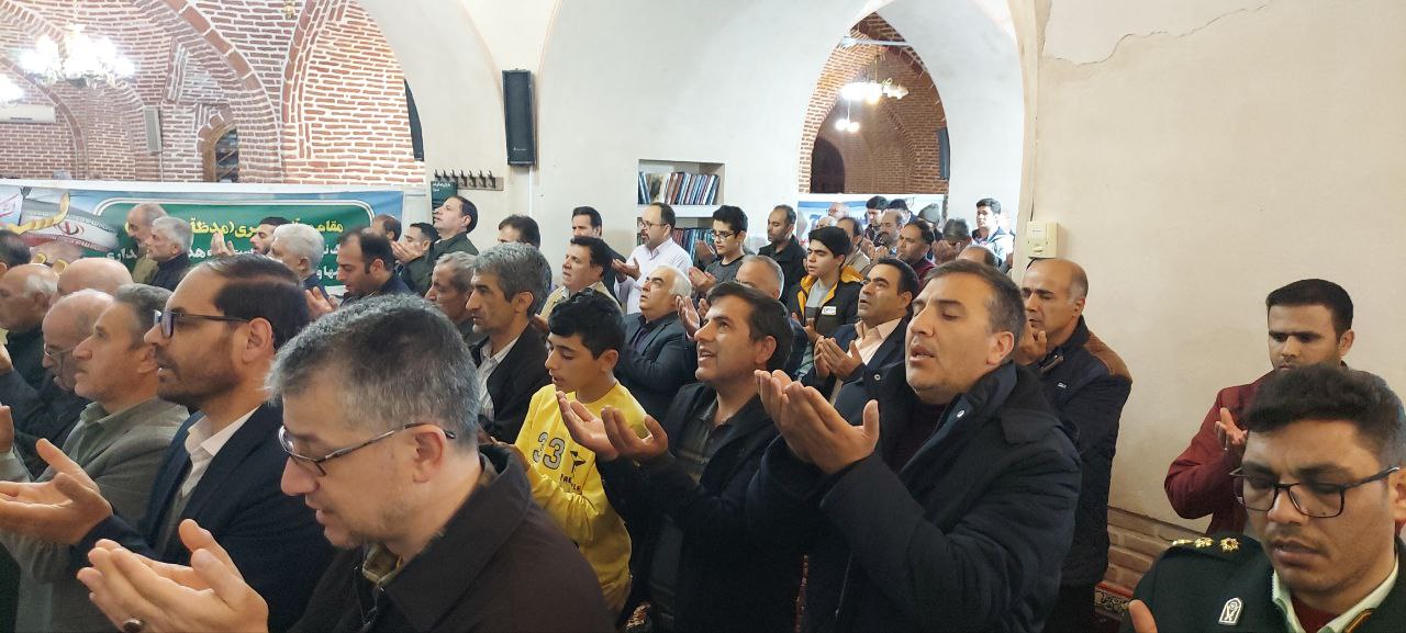 نماز عید فطر در سراسر آذربایجان‌شرقی