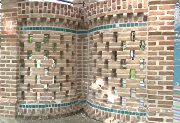 ساخت ۱۰ سازه هنری آجری در مراغه