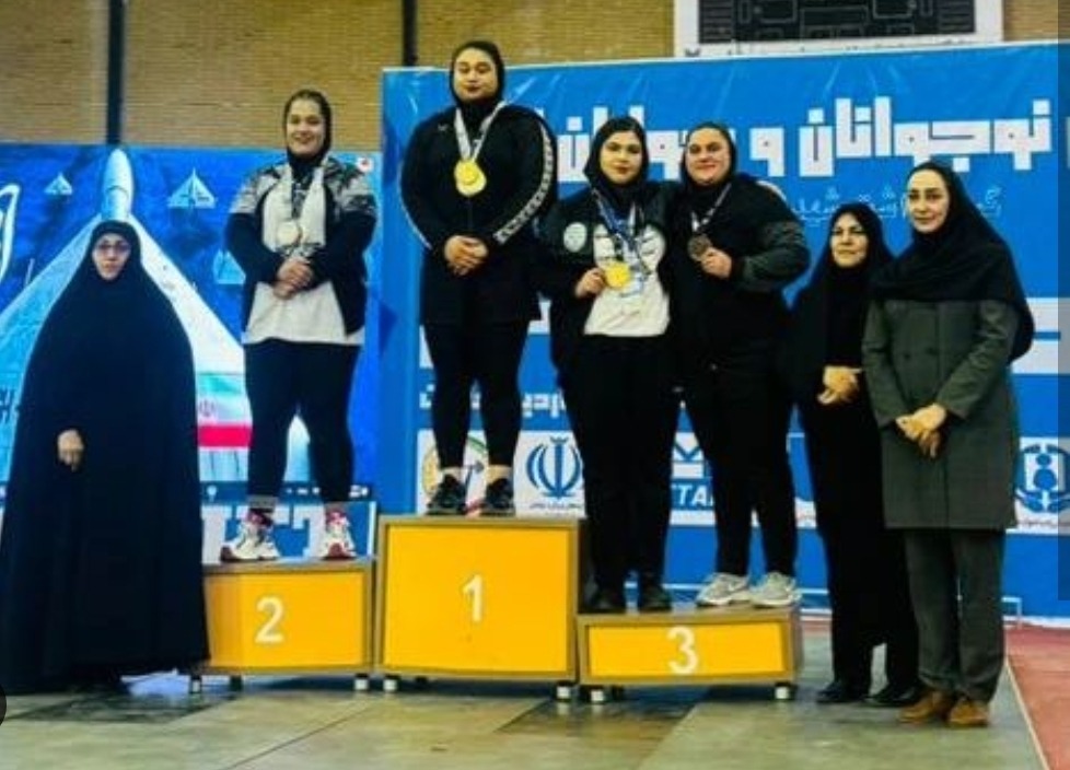 سه نشان رنگارنگ، سهم آذربایجان‌شرقی در روز آخر