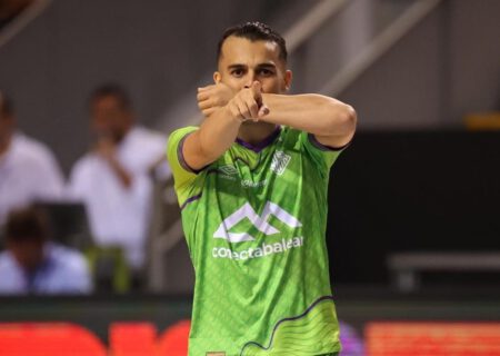 فرزند آذربایجان پسر طلایی فوتسال جهان شد