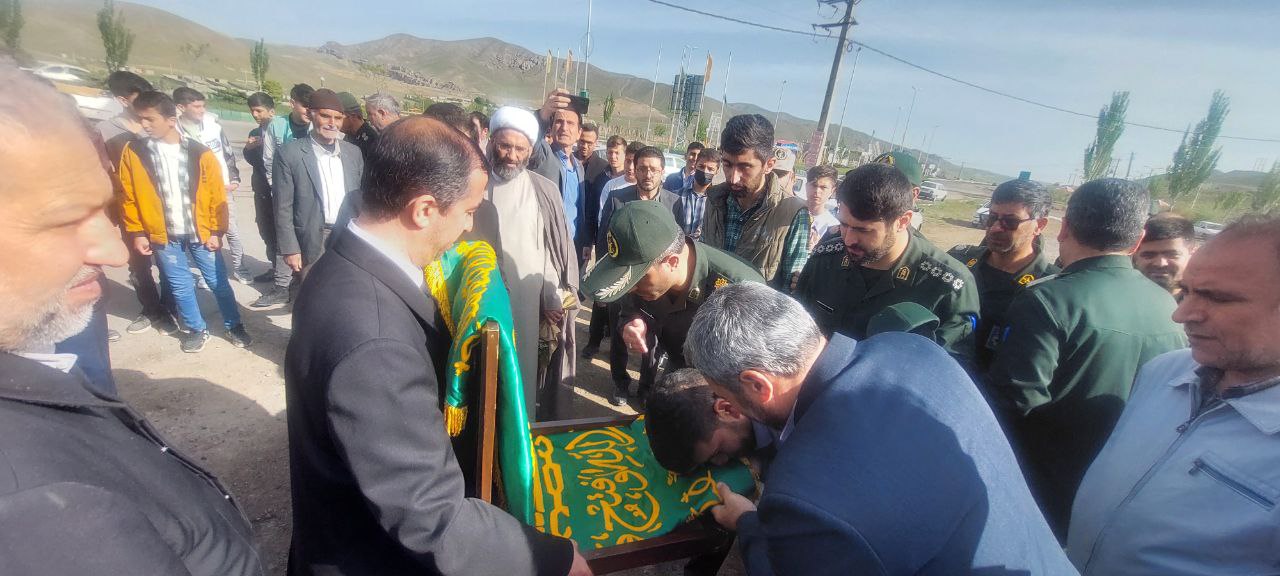 کاروان خورشید، مهمان بستان‌آبادی‌ها