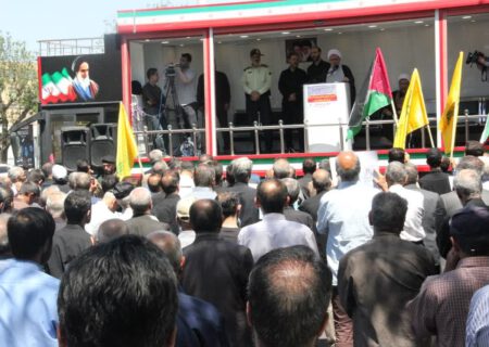 نمازگزاران تبریز از جنایات رژیم صهیونیستی اعلام انزجار کردند