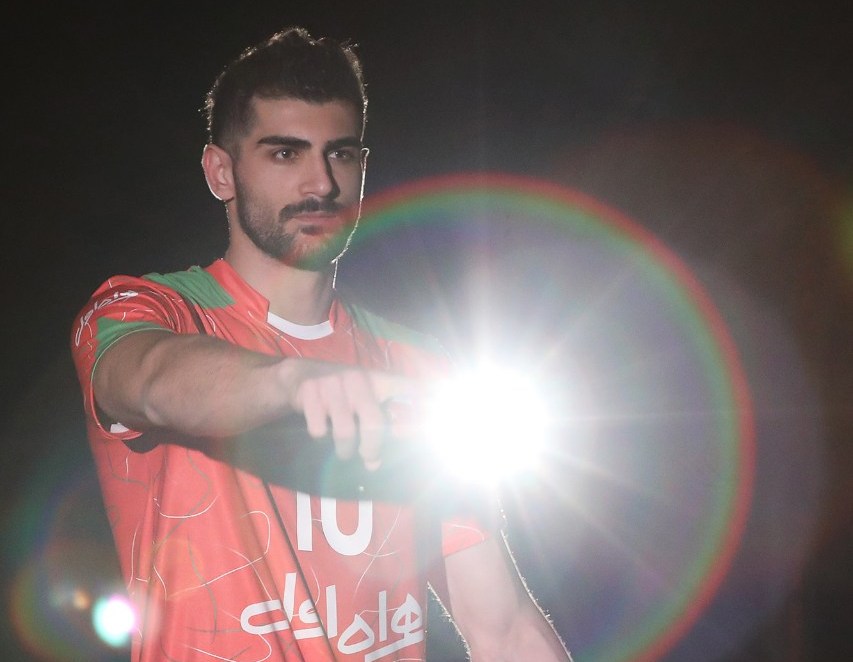 امین، ستاره تابان آذربایجان؛ آرماندو آبروداری میکند